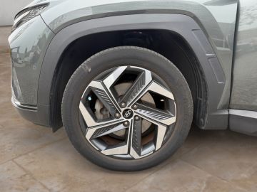 Hyundai Tucson Hybrid